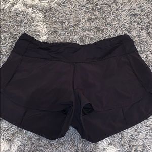 Lululemon speed up short 2.5”